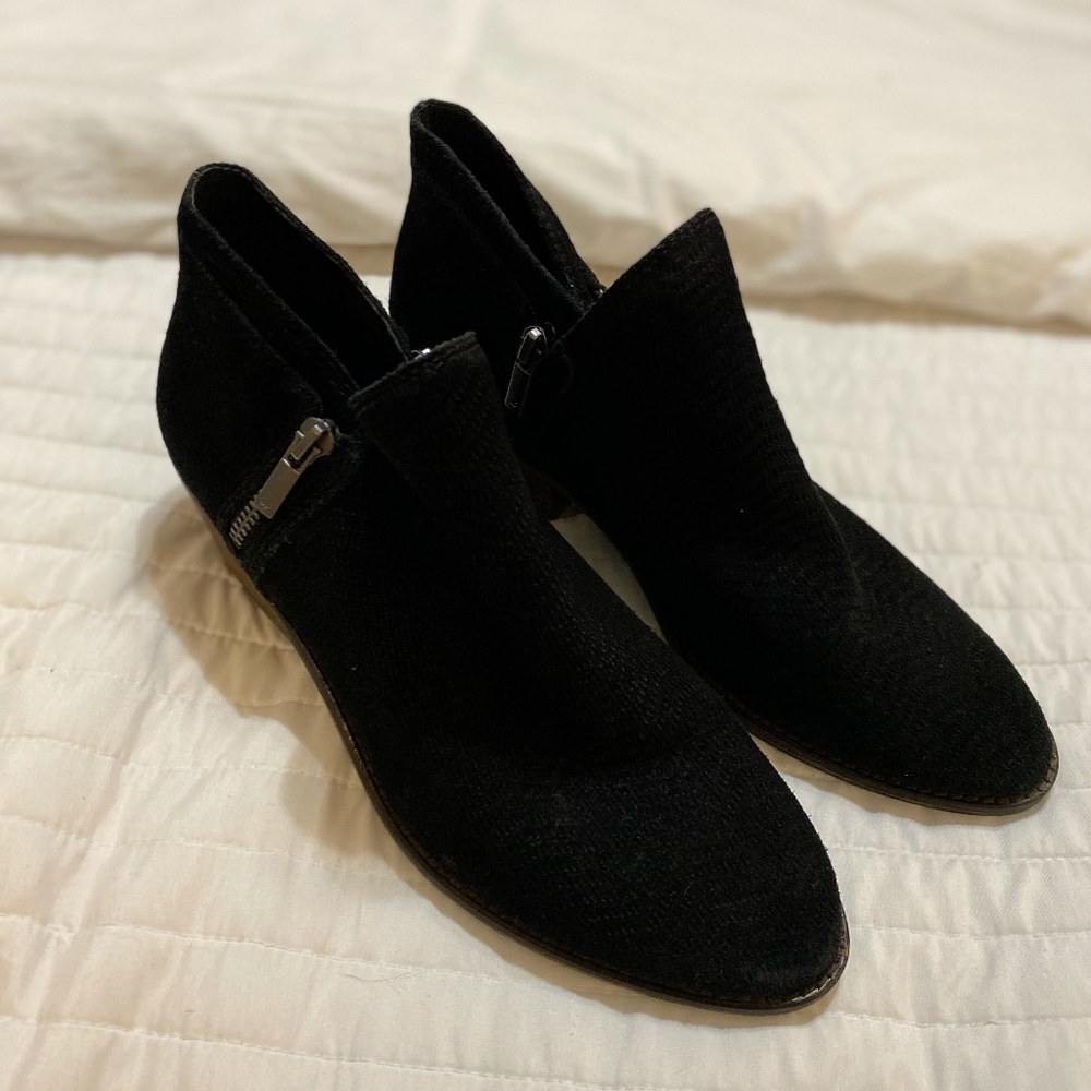 Lucky Brand Fhuna Ankle Bootie Side Zip